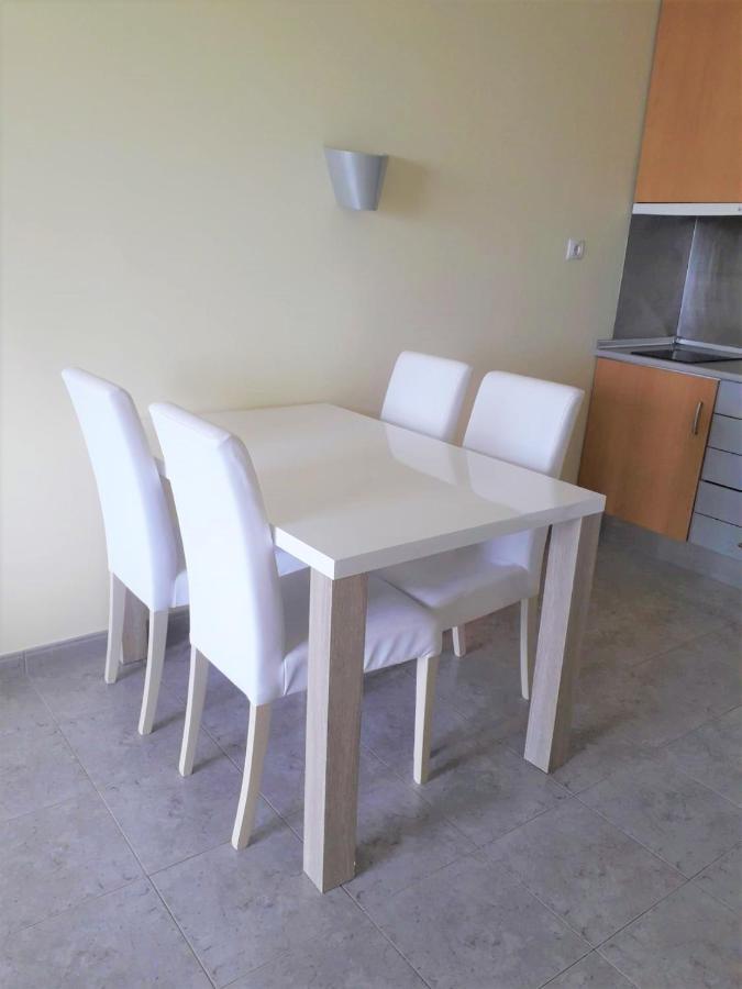 Apartment Sea&sun 3 *